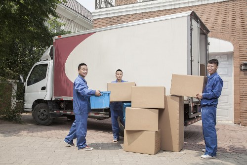 Customer raising a storage complaint with a service team member