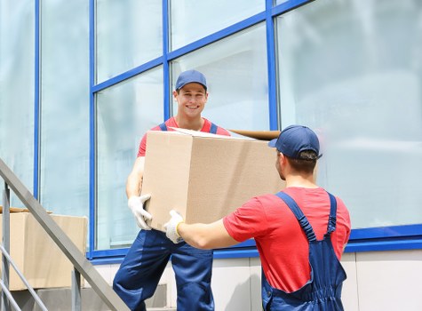 Student storage solution in Hendon for boxes and luggage