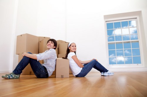 Secure Hendon storage facility for organized possessions