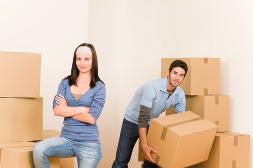 Local Hendon storage solution for moving, renovation, and business use